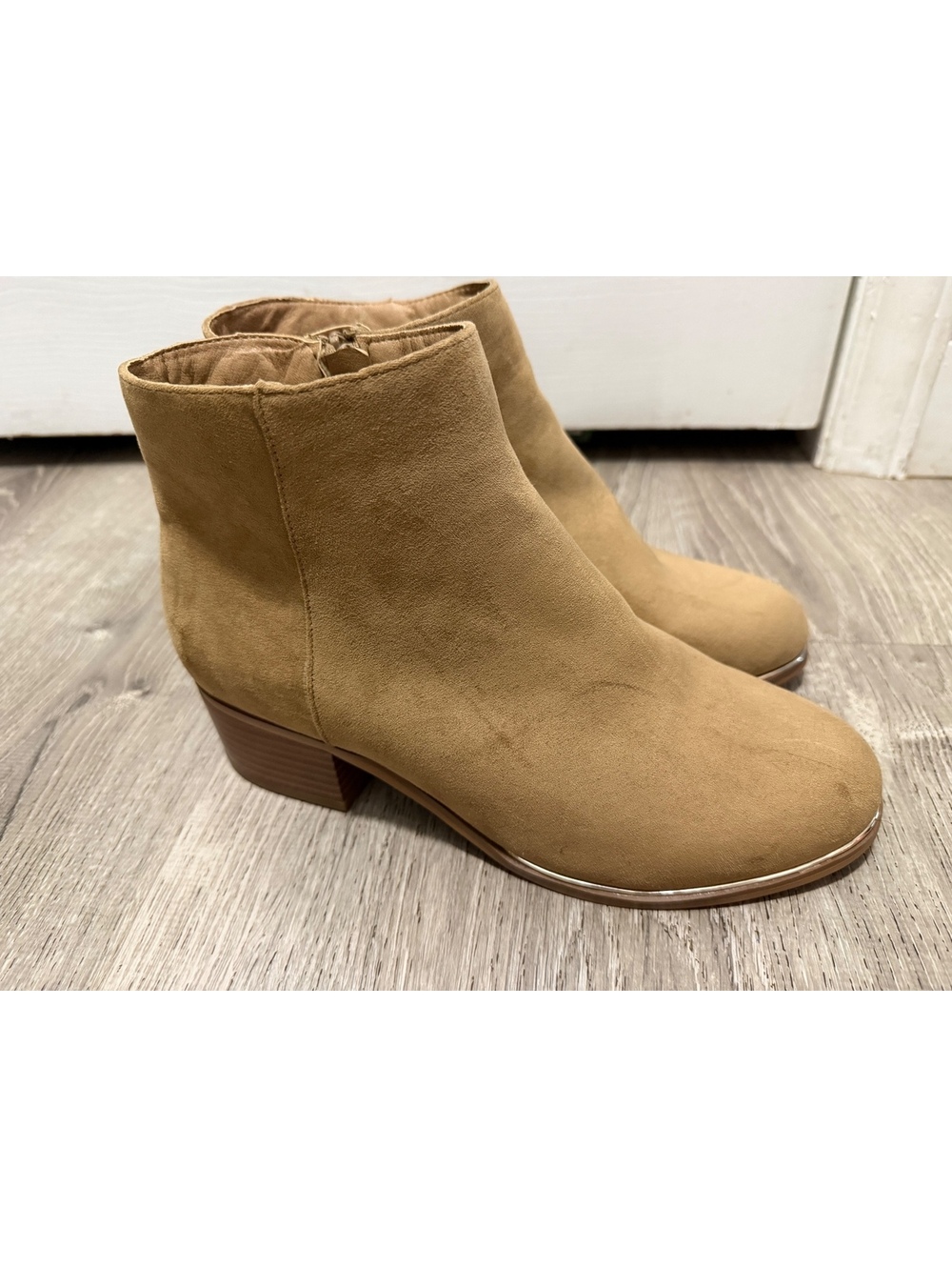 Womenโs Wide Lane Bryant Boots